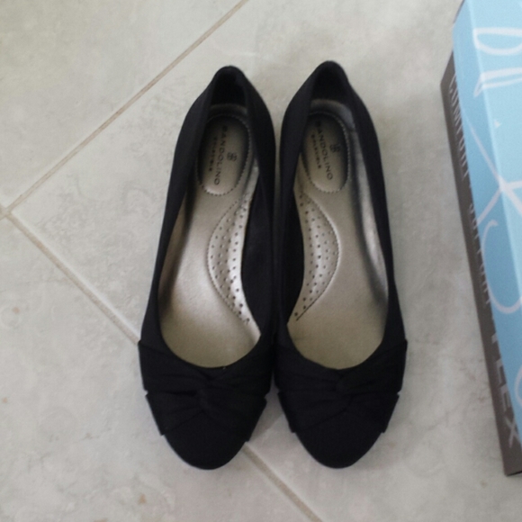 Bandolino black wedge shoes - Picture 6 of 13